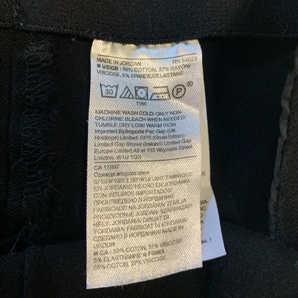 Banana Republic black side zip Pants. Size 6 - Picture 7 of 7